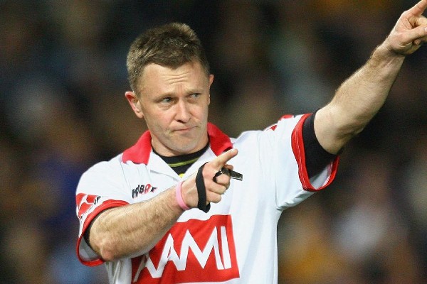 Former NRL referee responds to V’Landys crackdown