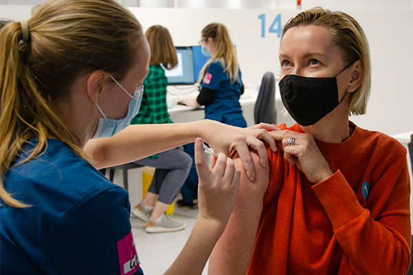 Article image for Deborah Knight receives first COVID-19 jab