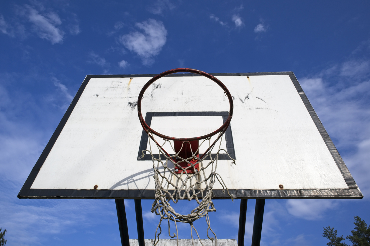 Article image for Basketball legends’ intervention to let nine-year-old shoot hoops again
