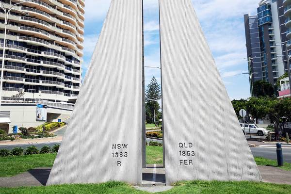 Article image for How police are patrolling the Gold Coast border entry point