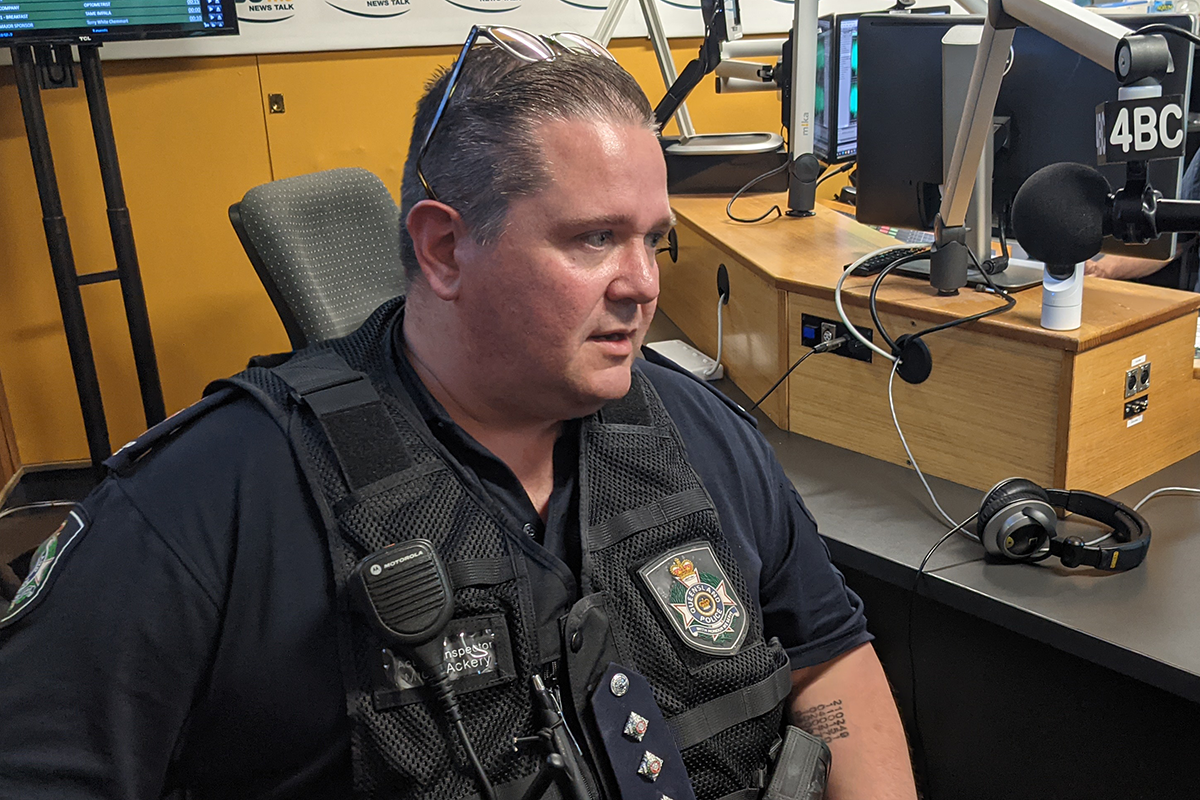 Article image for This police officer is bringing warmth and ‘basic human kindness’ to Brisbane streets