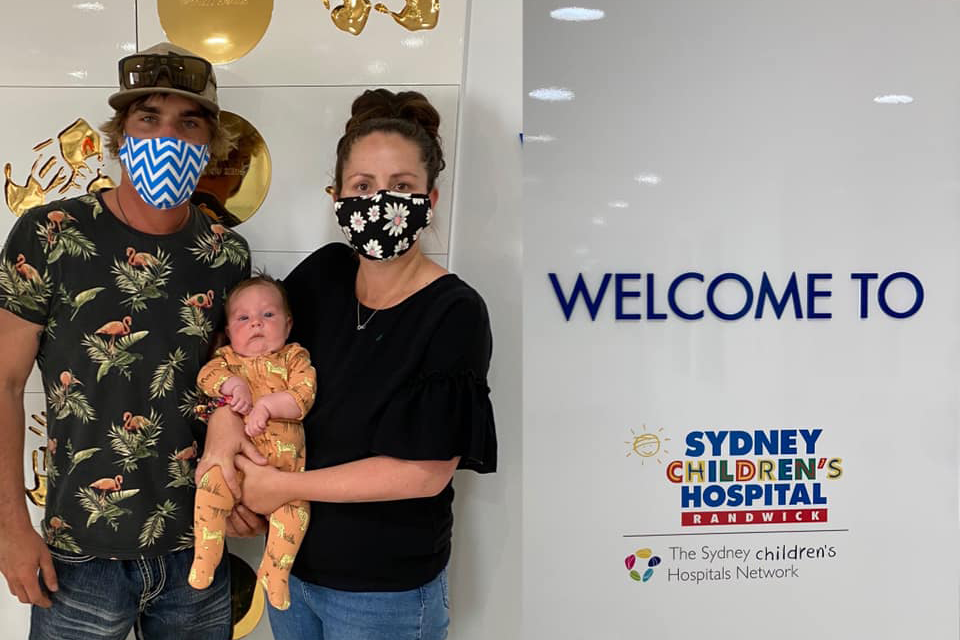 Article image for Queensland family granted exemption to quarantine at home with desperately ill baby