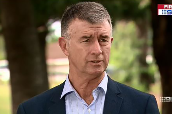 Article image for Opposition blasts Public Works Minister as predator tradie retains licence