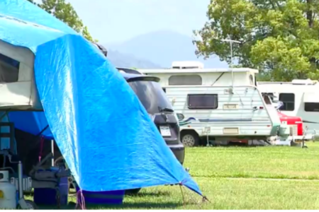 Locked out Queenslanders take up refuge at regional showgrounds