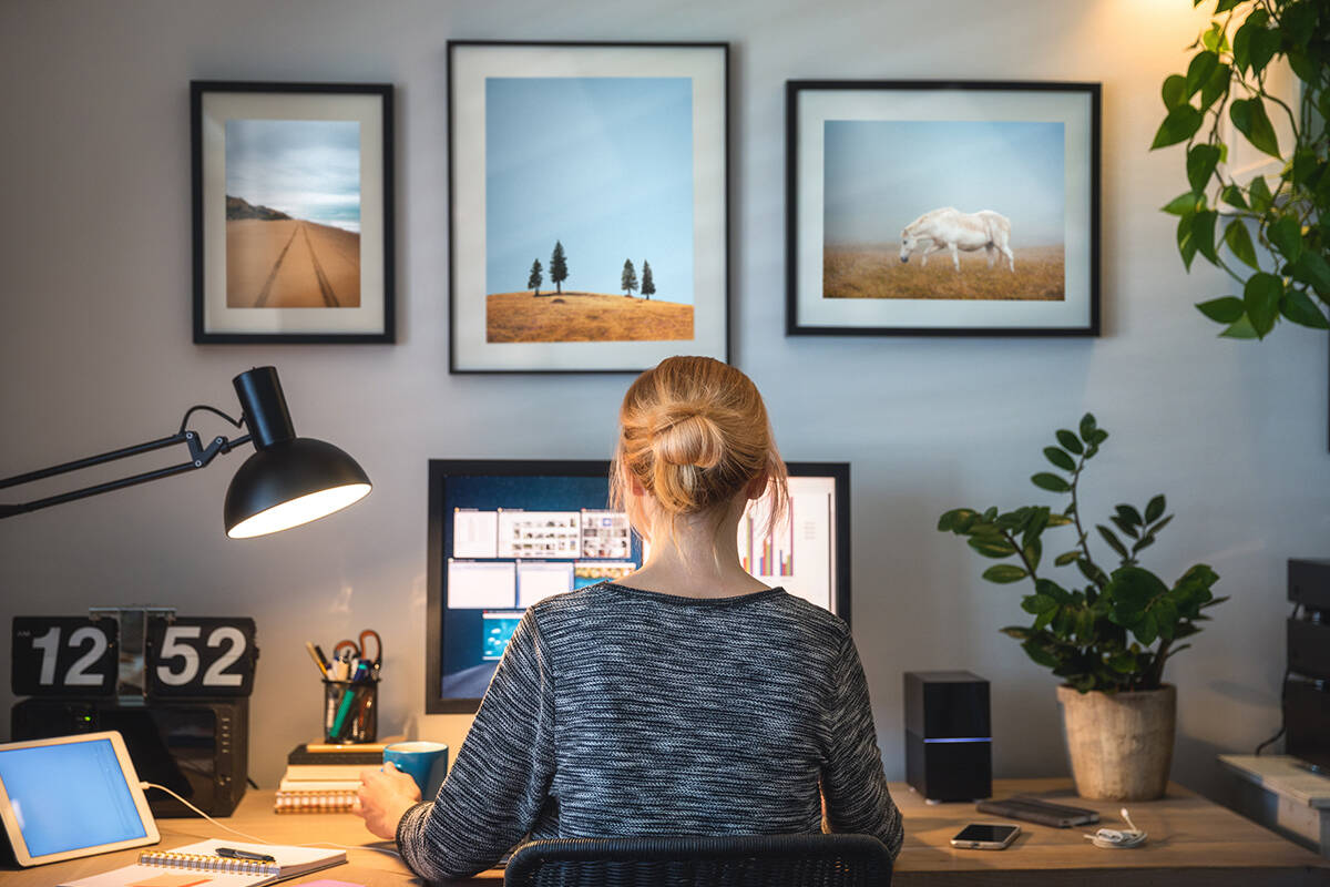 Article image for Unpaid working hours swell as Australians keep away from the office 