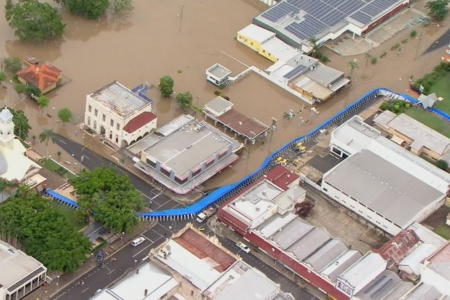 Fraser Coast Mayor tells of ‘heartbreaking’ moment Maryborough’s levee gate failed