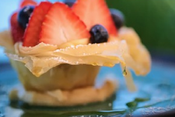 Article image for Lisa Mead’s recipe of the week: Filo flower with summer berries and a soft toffee swirl