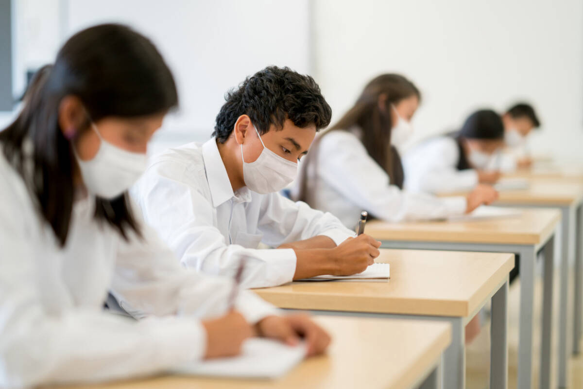 Article image for Infectious diseases expert urges schools to remain open throughout 2022