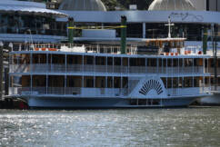 Brisbane River icon under threat with another eviction notice served 