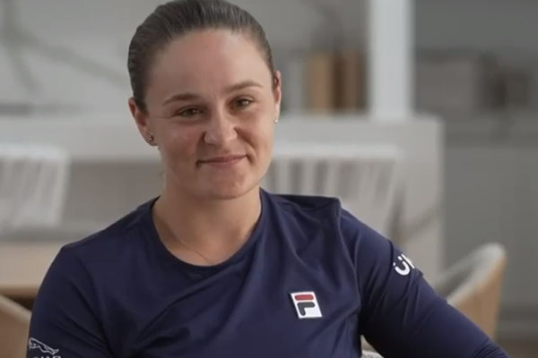 Article image for Ash Barty shocks tennis world with retirement announcement