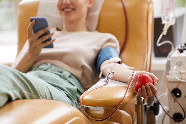 Article image for Another 18,000 Australians are eligible to donate blood from today