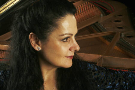 Internationally acclaimed pianist Sarah Grunstein
