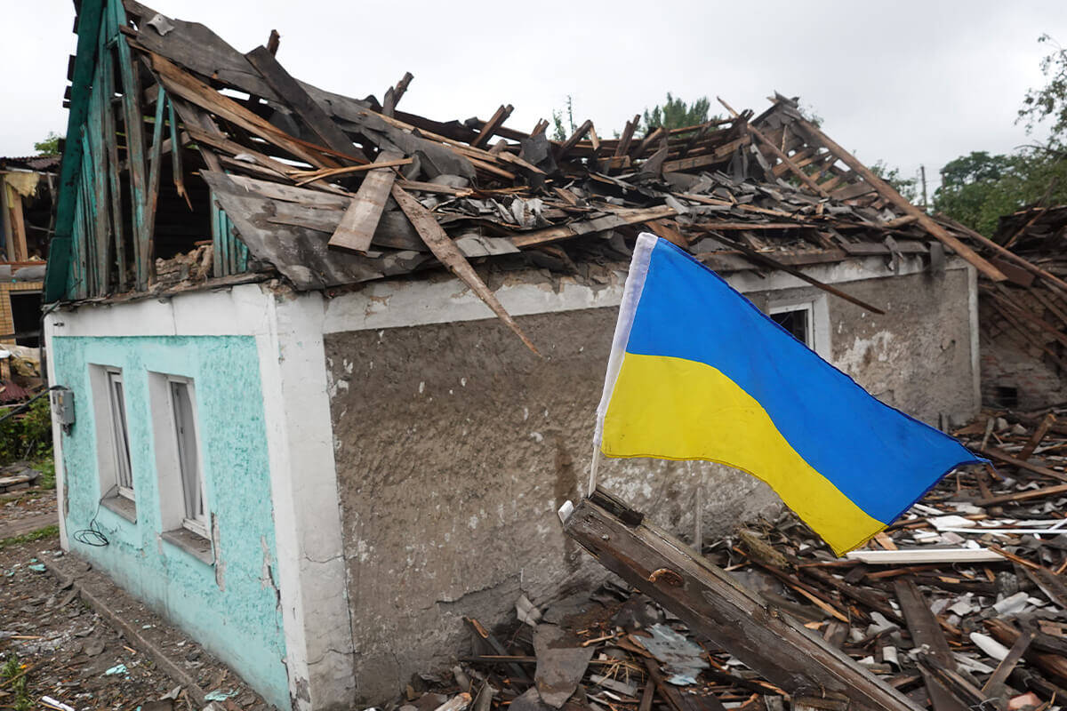 Article image for Kyiv gains momentum as Russia suffers ‘major setback’ in Ukraine’s east