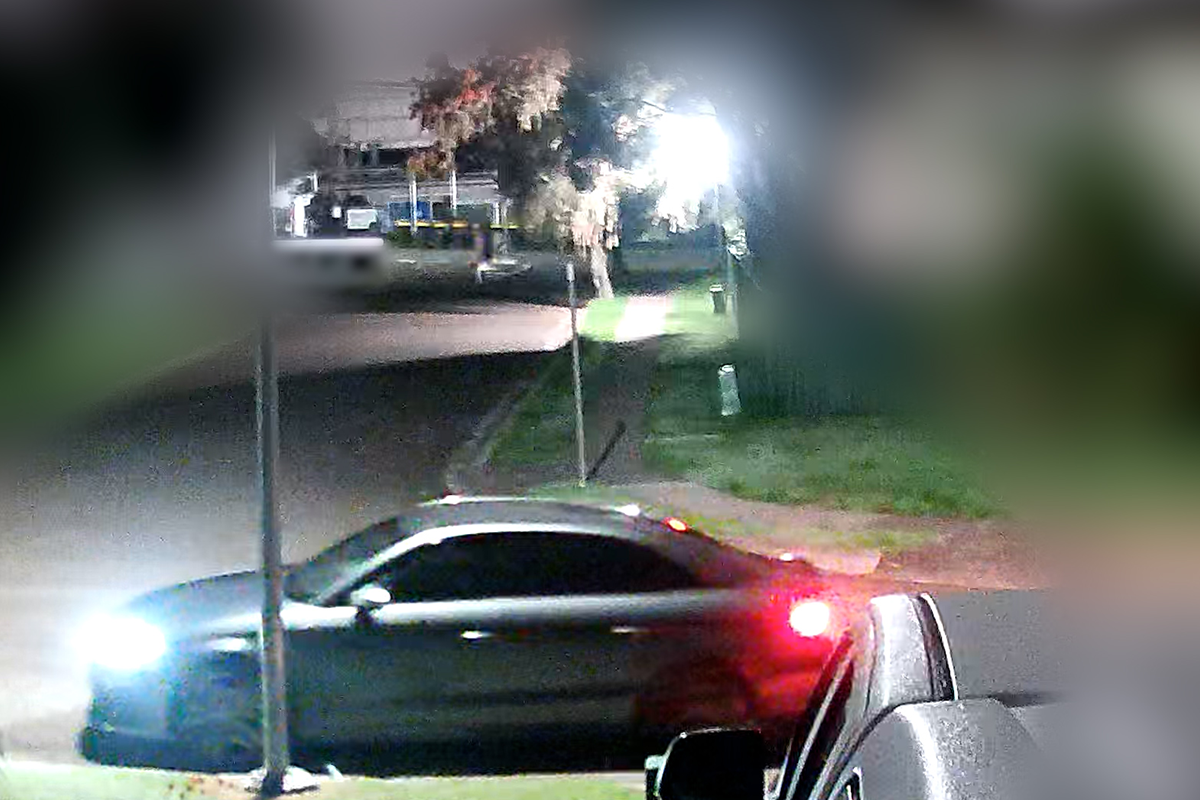 Article image for Oxley shooting: Police release CCTV in hunt for killer