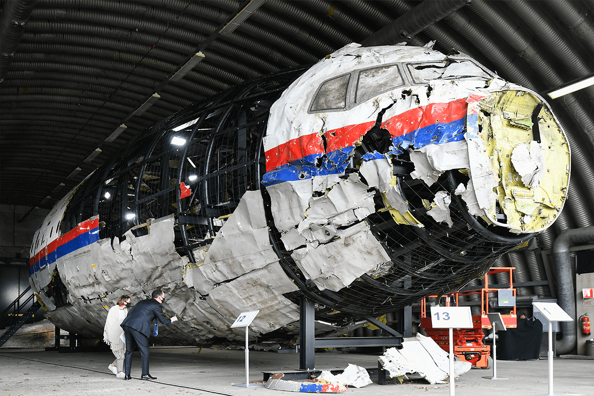 Article image for Minister calls on Russia to surrender three men guilty of downing MH17