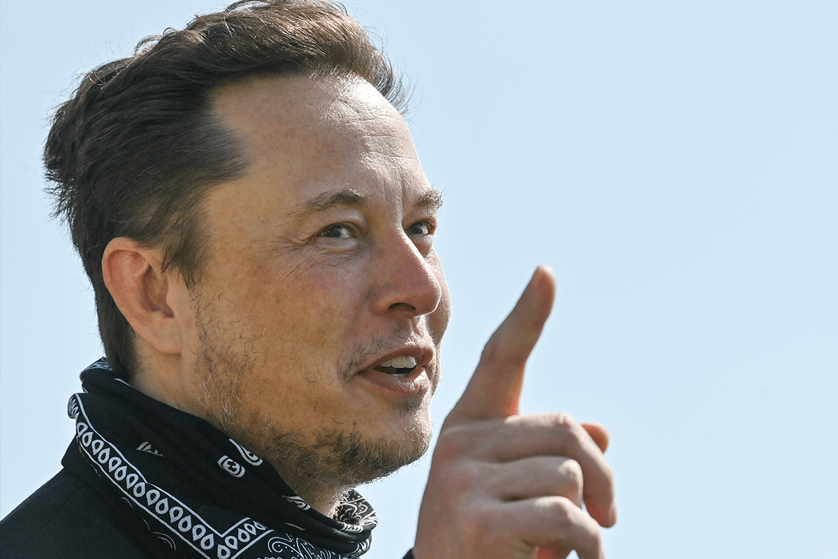 Article image for Elon Musk has lost more than $400 million a day this year