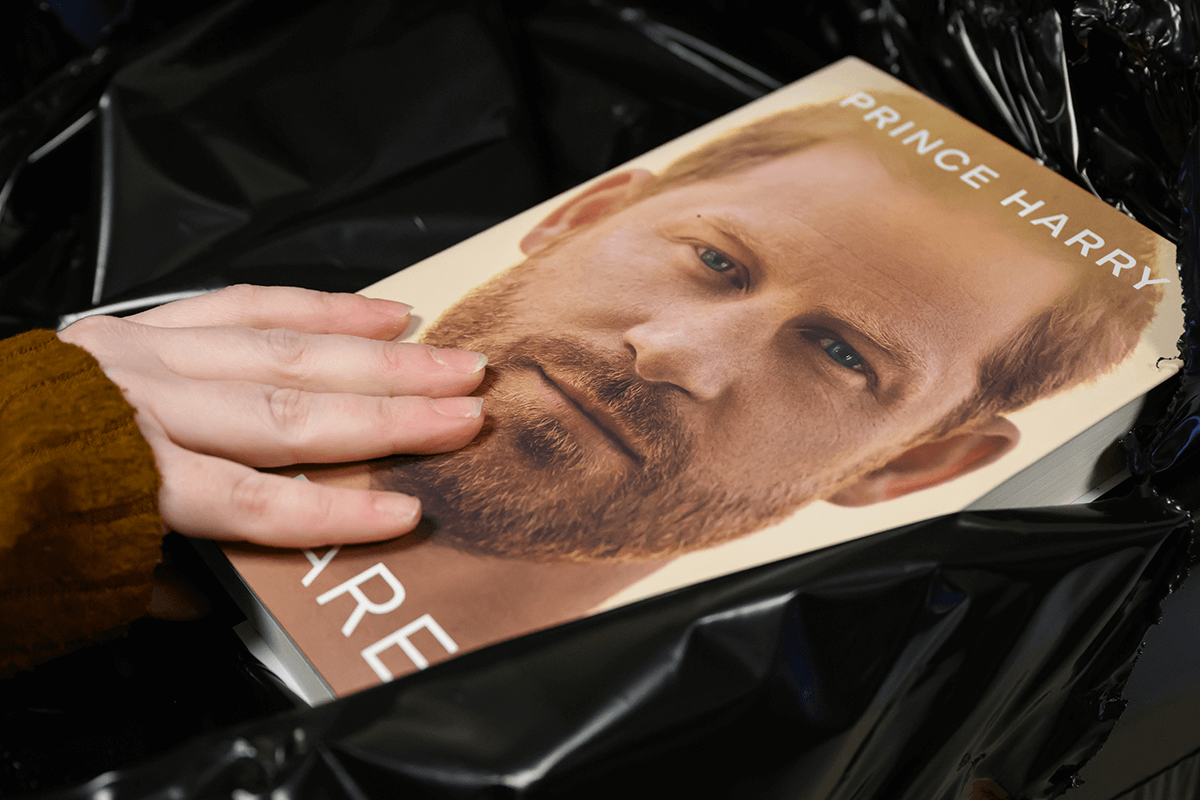 Article image for Prince Harry’s memoir fails to attract crowds on first day of sales