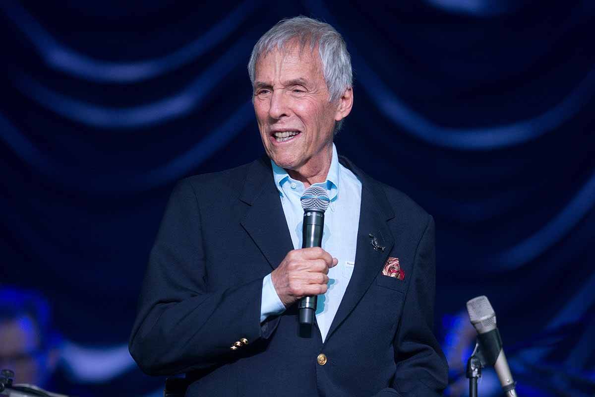Article image for Legendary composer Burt Bacharach dead at 94