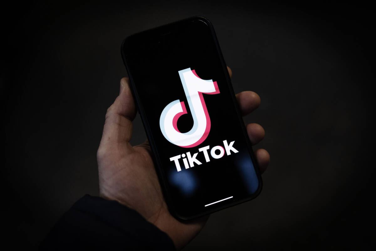 Article image for TikTok banned on government devices: Bill weighs in