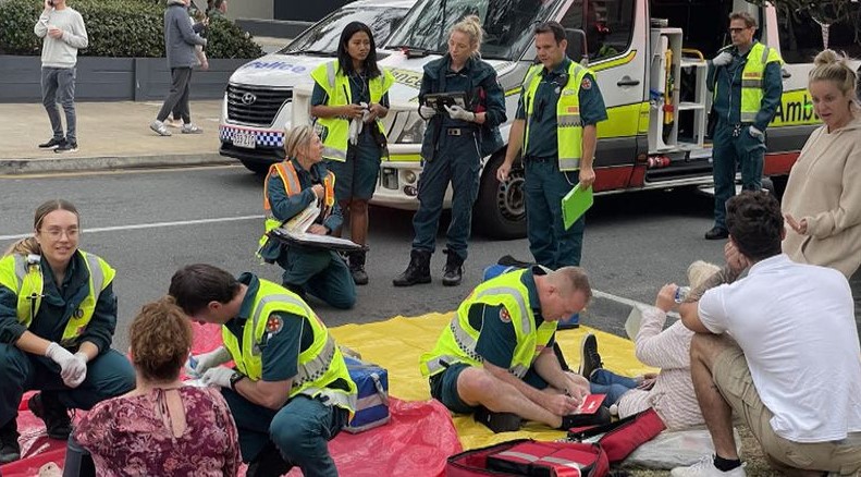 Article image for Hundreds evacuated from iconic skyscraper in Surfers Paradise