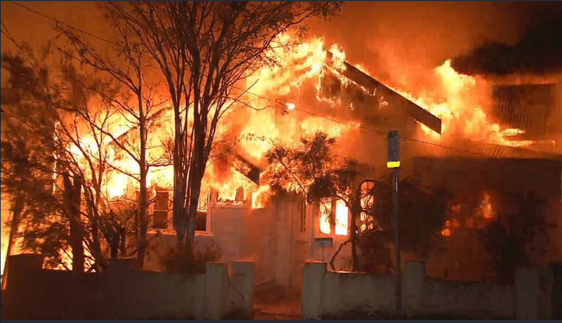 Article image for Residents forced to evacuate as fire engulfs multiple homes