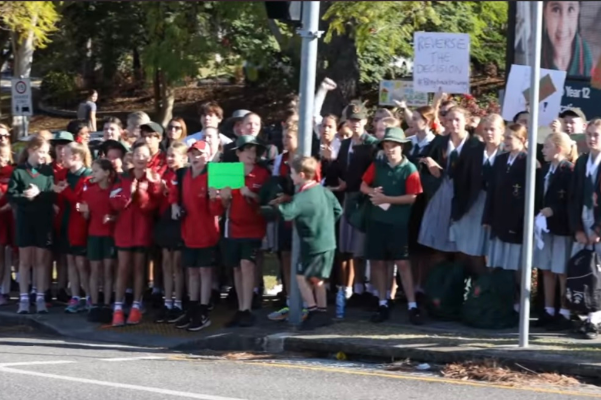 Article image for Protest held at St. Pauls after sacking of Headmaster