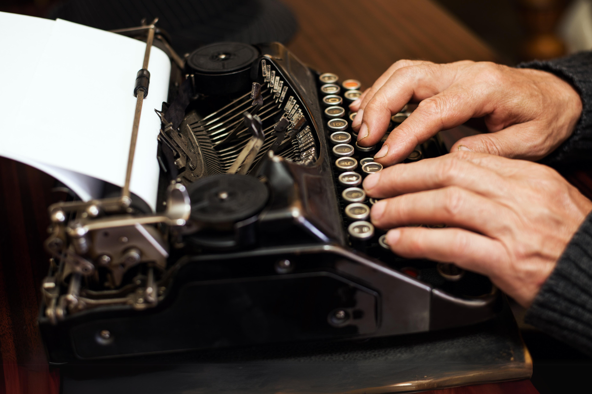 Typewriters are making a comeback 4BC