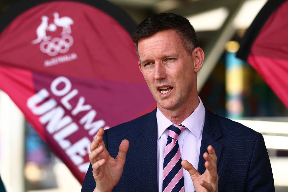 BREAKING Mark Bailey resigns as Minister for Transport and Main Roads 4BC