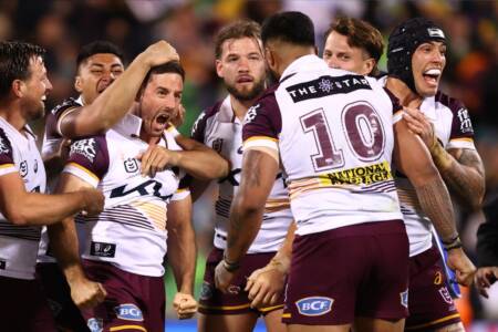 ‘Try-Tanic’: Gary Hardgrave gives last night’s Broncos’ finals match the blockbuster treatment